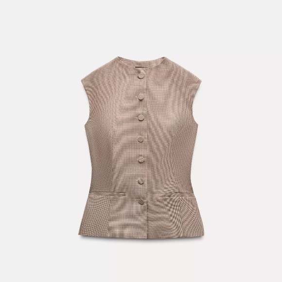 Zara Tops - NWT Zara Buttoned Plaid Top